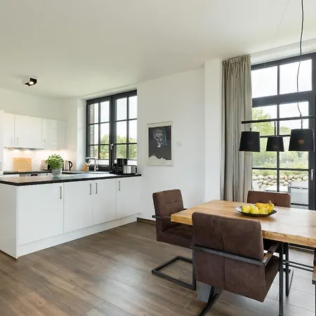 Reetdachhaus Seerose *